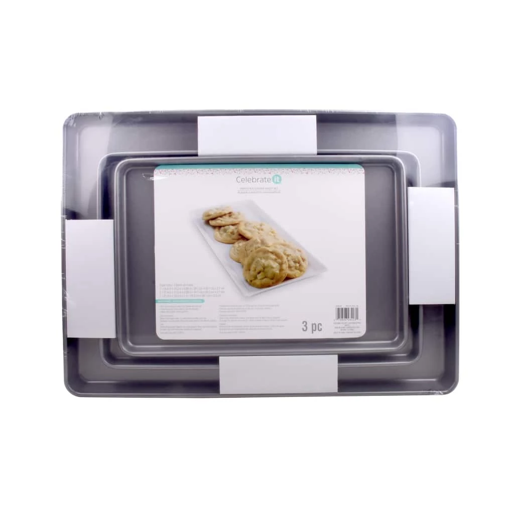 Buy 💯 Non-Stick Cookie Sheet Set by Celebrate It® 🛒 1 Buy 💯 Non-Stick Cookie Sheet Set by Celebrate It® 🛒